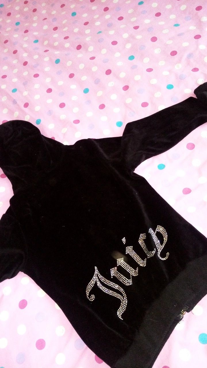 Vând bluza trening Juicy Couture Black Label catifea, mărimea s