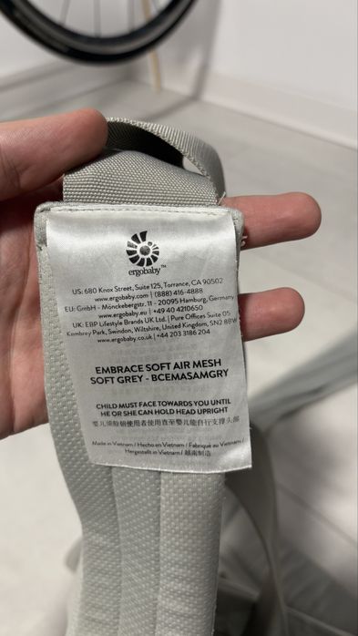 Sistem purtare Ergobaby Embrace Soft air mesh