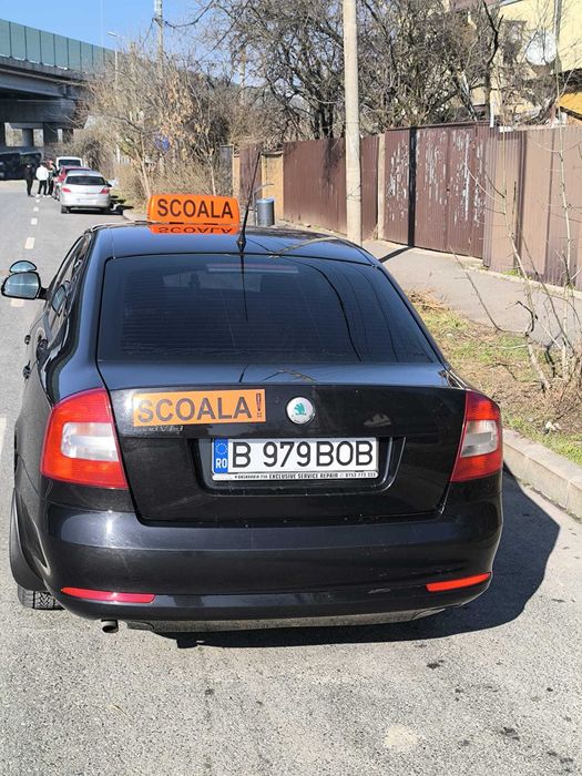 Instructor auto autorizat categoria B