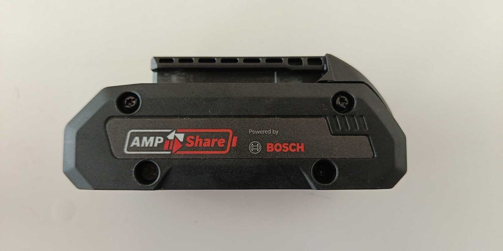 Батерия BOSCH GBA и ProCORE  18V 4A,  зарядно BOSCH GAL 1880 CV