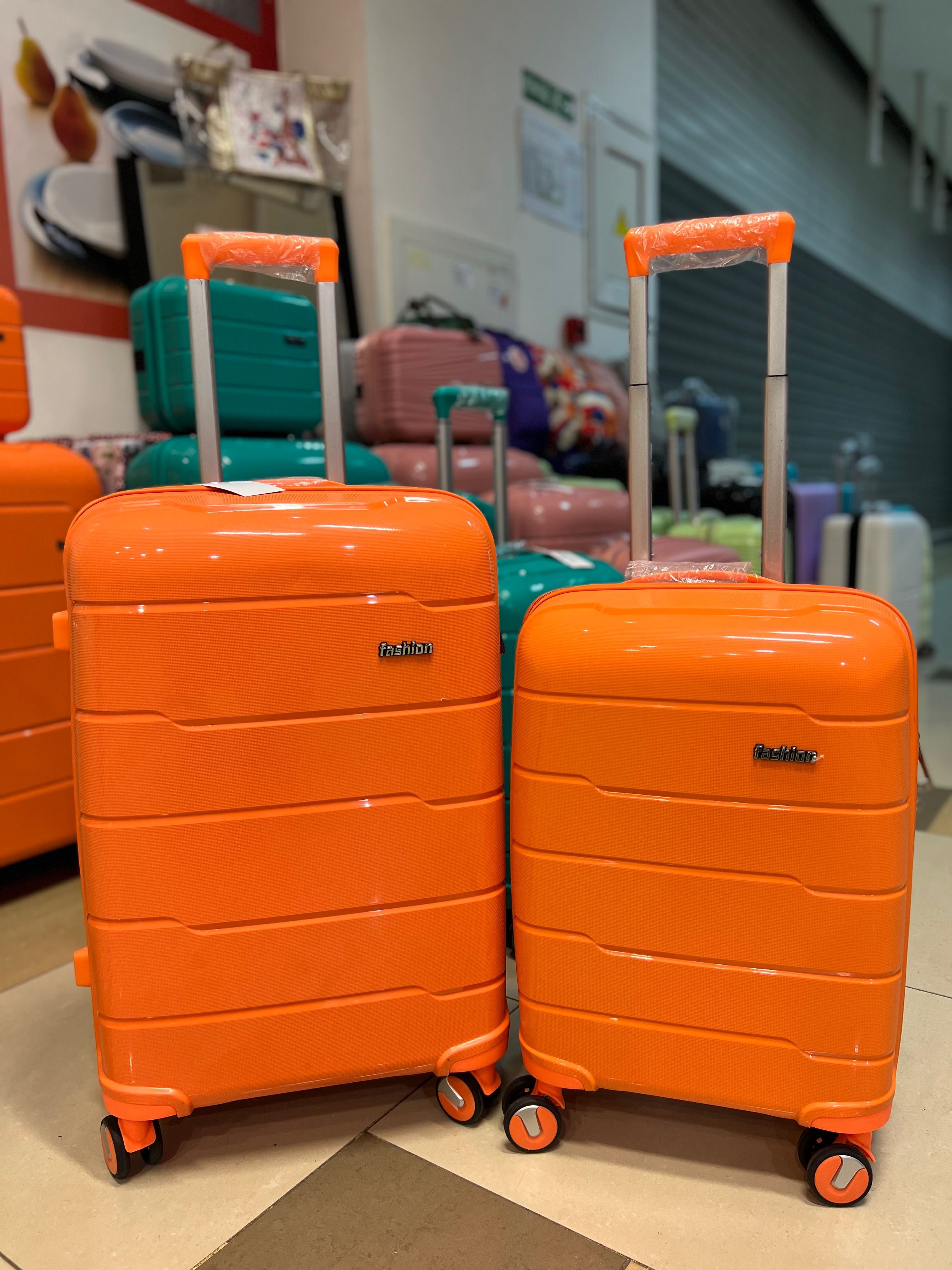 Комплект куфари за пьтуване