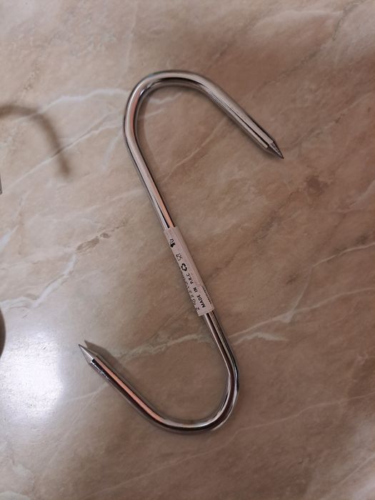 Cârlige pentru carne sau diverse