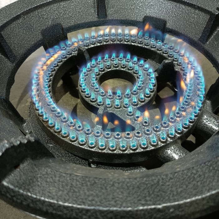 Горелка, работающая от сжиженного ( баллонного) газа