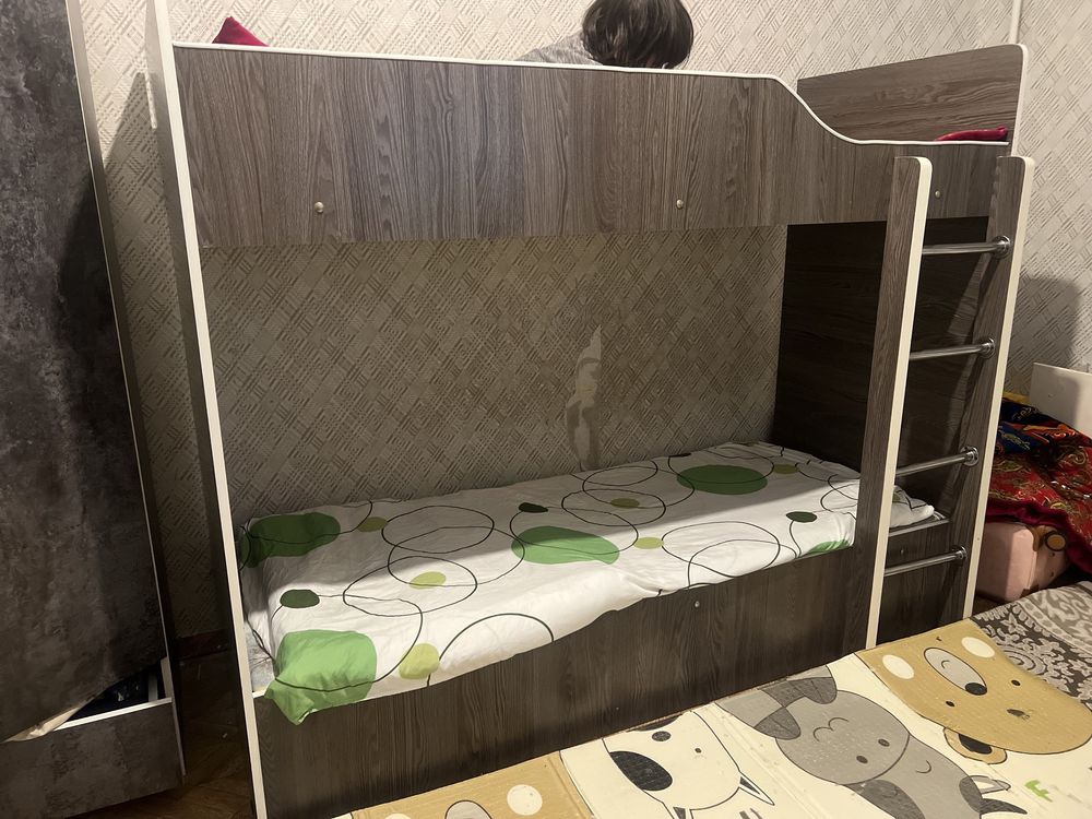 Детский Шкаф и Кровать