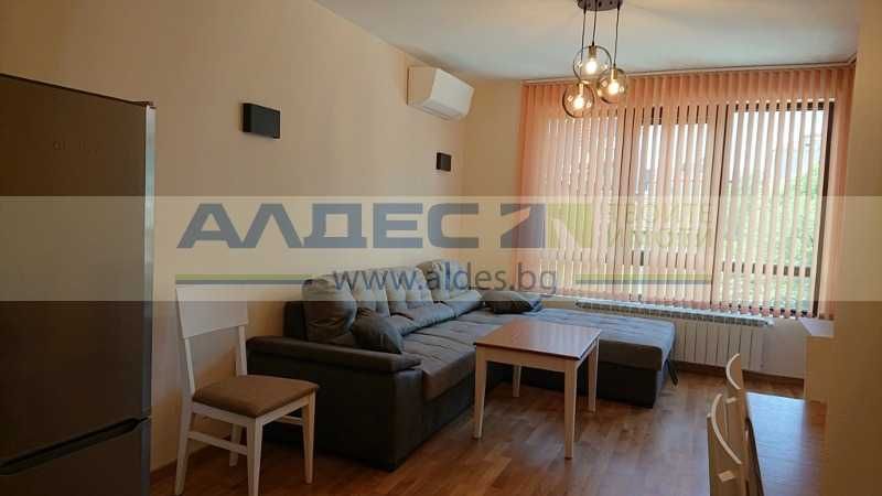 Дава се под наем Двустаен апартамент в София, Център - 57 кв.м за 690 € - Снимка #1