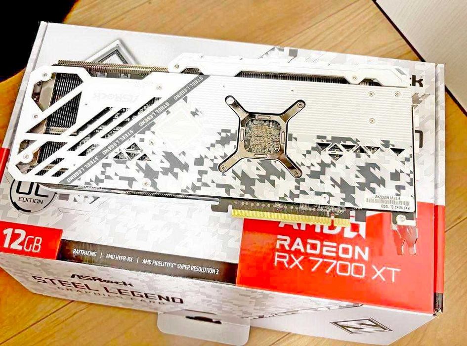 Чисто НОВА Radeon RX 7700 XT ASRock Steel Legend 12GB OC White