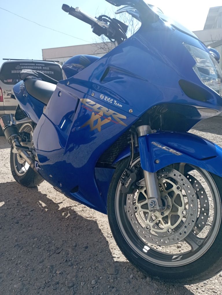 Honda cbr xx1100