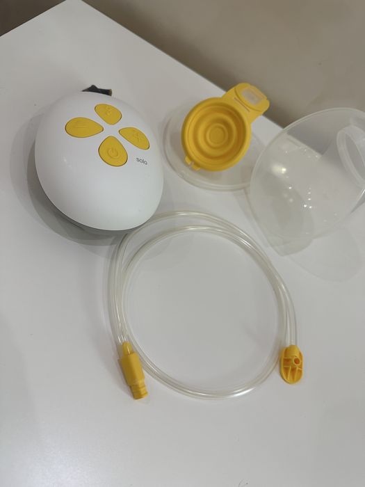 Помпа за кърмене Medela solo Handsfree