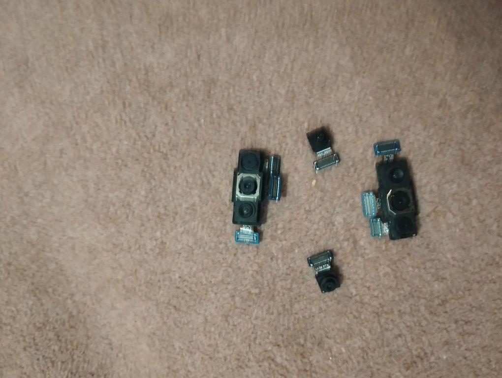 Vând piese Samsung Galaxy A50