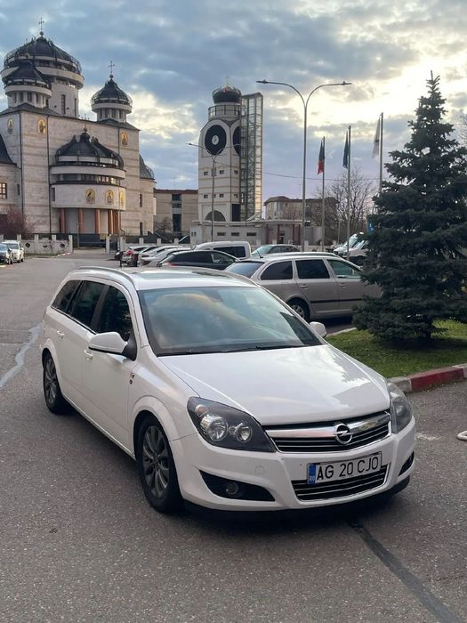 Opal Astra H 2010 1.7