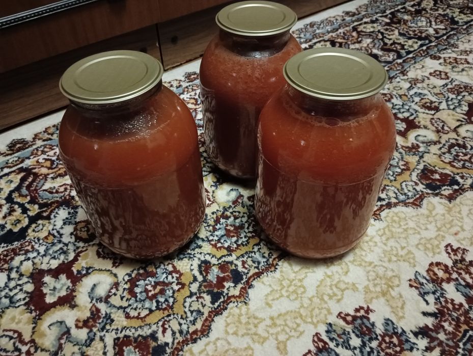 Сок томатный, натуральный.