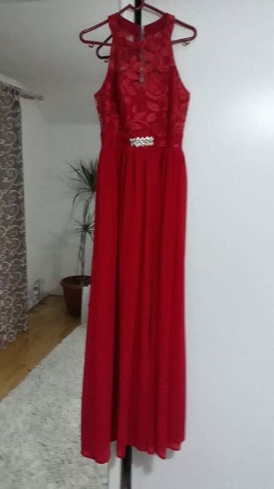 Rochie de seară roșie