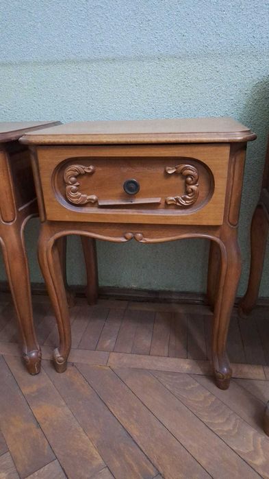 Set birou vechi în stil Chippendale cu două comode şi un scaun