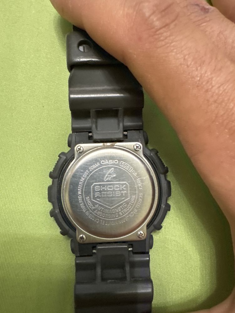 Часовник G-Shock