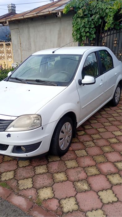 Dacia Logan 2011