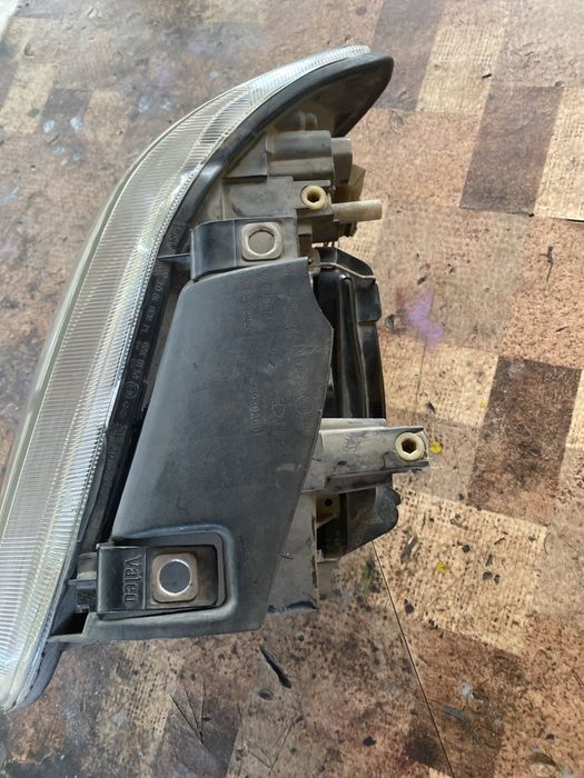 Десен фар за сеат ибиза кордоба