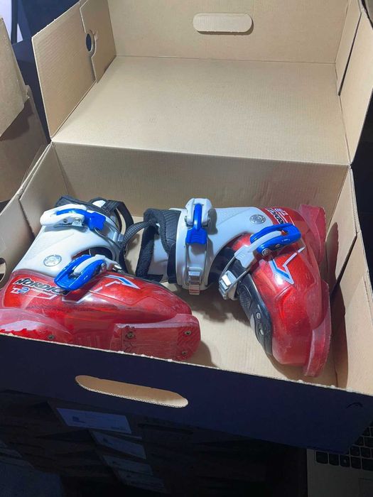 Детски ски обувки Nordica 27 номер (16,5 см)