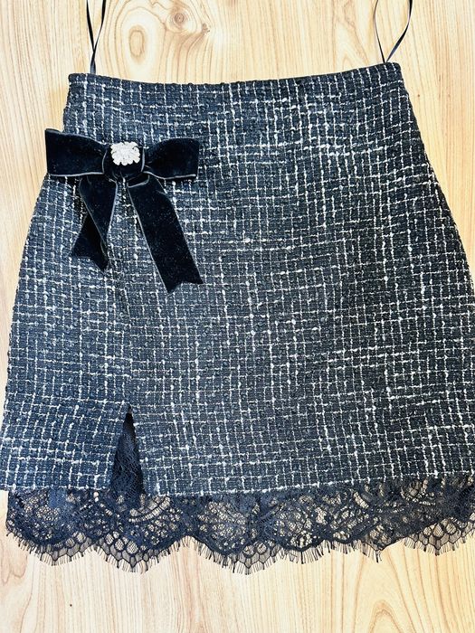 Пуловер и пола Аvin S размер