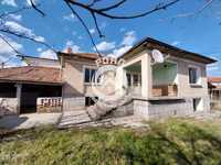 Къща в Пловдив, област-с.Старосел площ 150 цена 35000