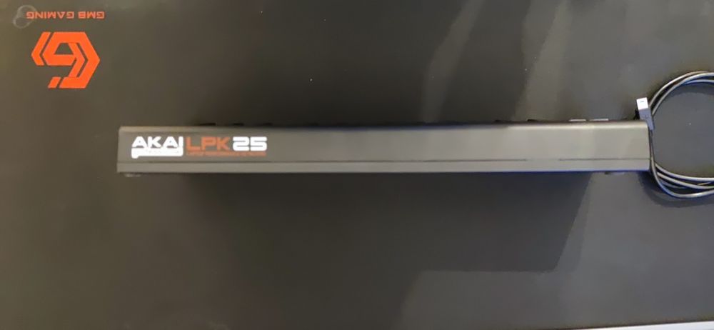 Vand Controller midi Akai Lpk 25