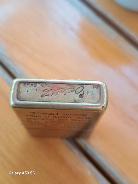 Brichetă Zippo Vietnam
