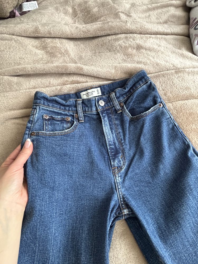 Дамски дънки Abercrombie and Fitch