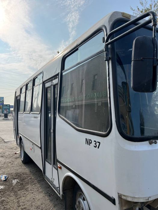 Avtobus kuzuf srochni sotiladi