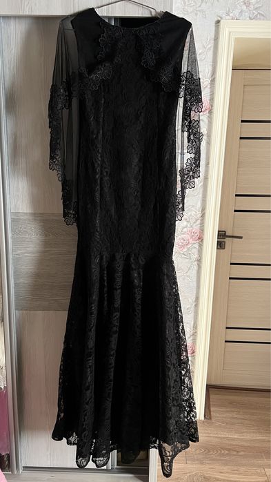 Vecherniy koyne qora rang