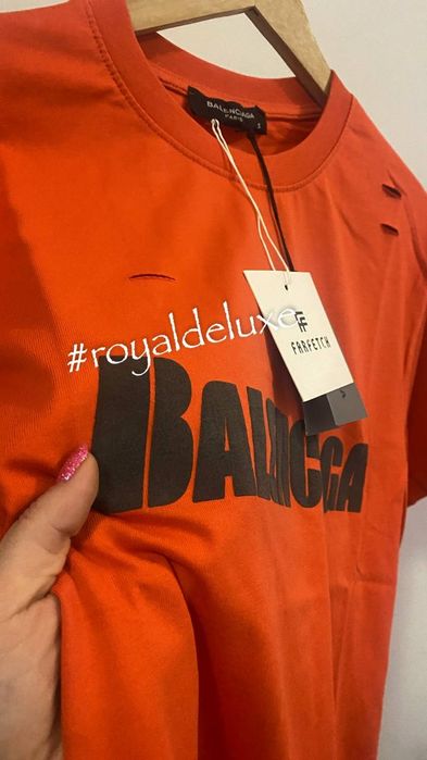 Tricou Balenciaga