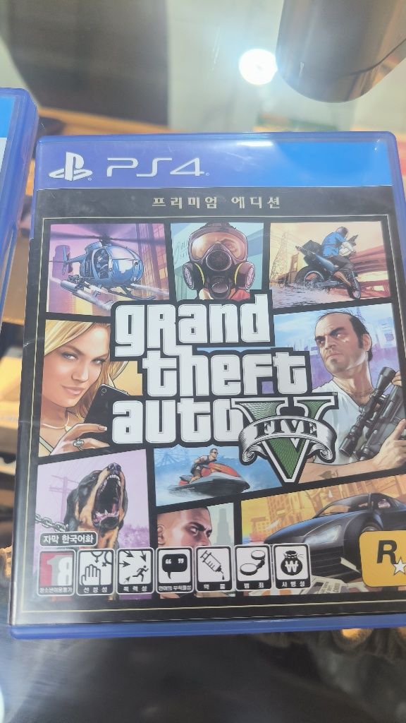 PS4 pro 1 tb holati zor