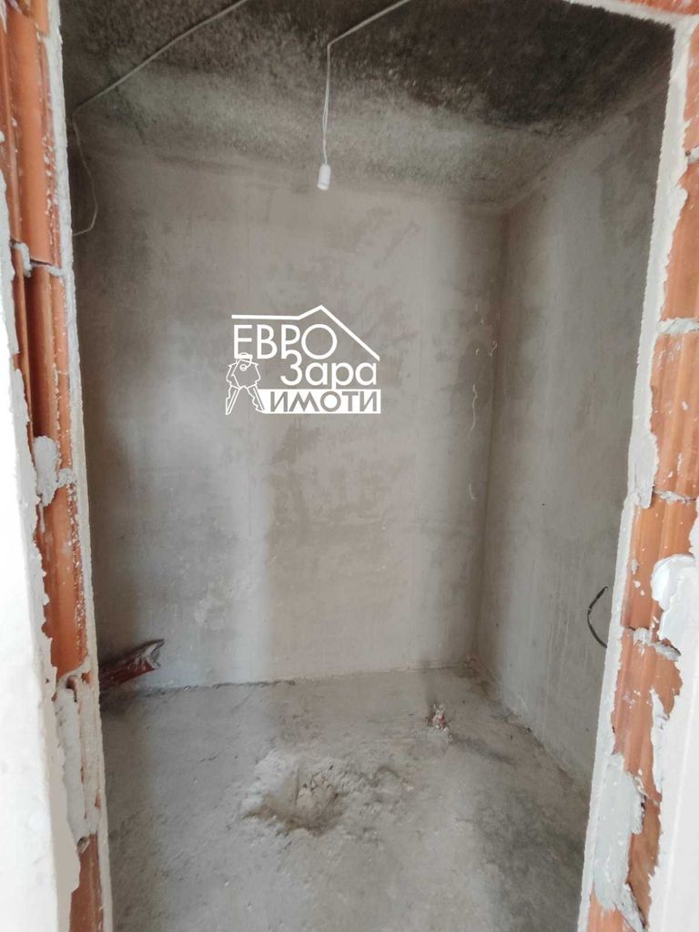 Продава се Тристаен апартамент в Стара Загора, Три чучура - север - 95 кв.м за 1085 €/кв.м - Снимка #6