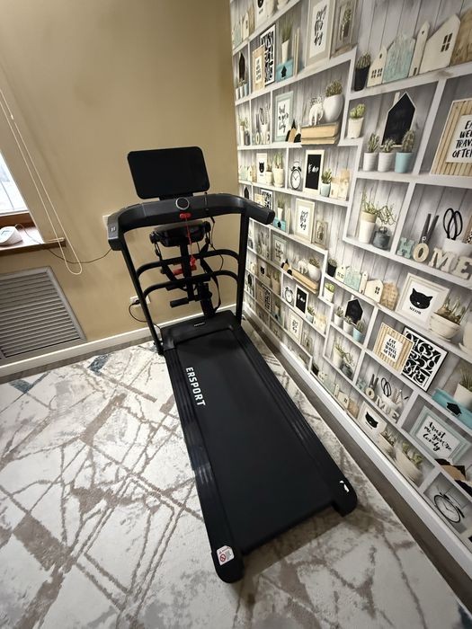 Продам беговую дорожку