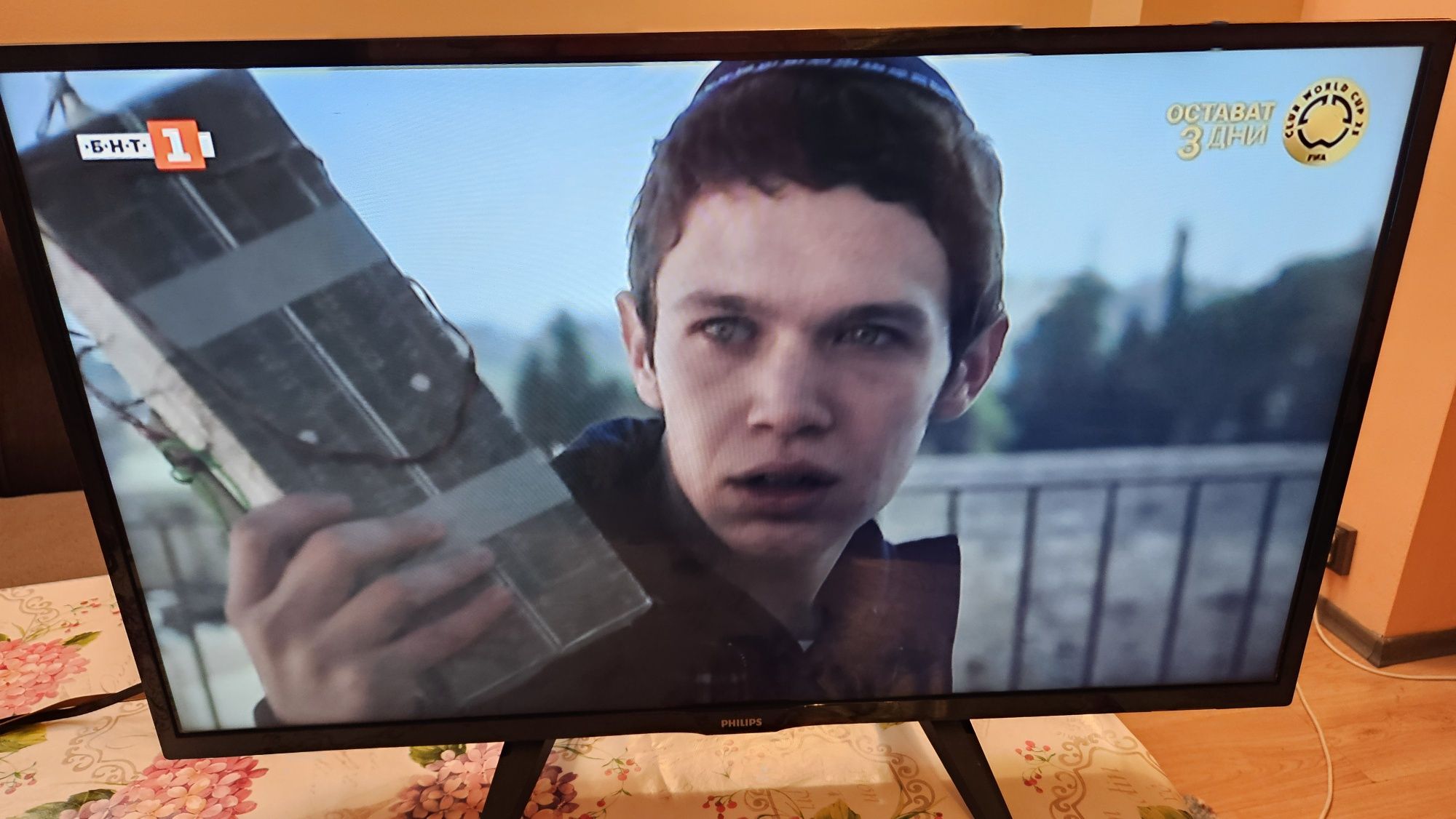Led FULL HD телевизор Philips 32"