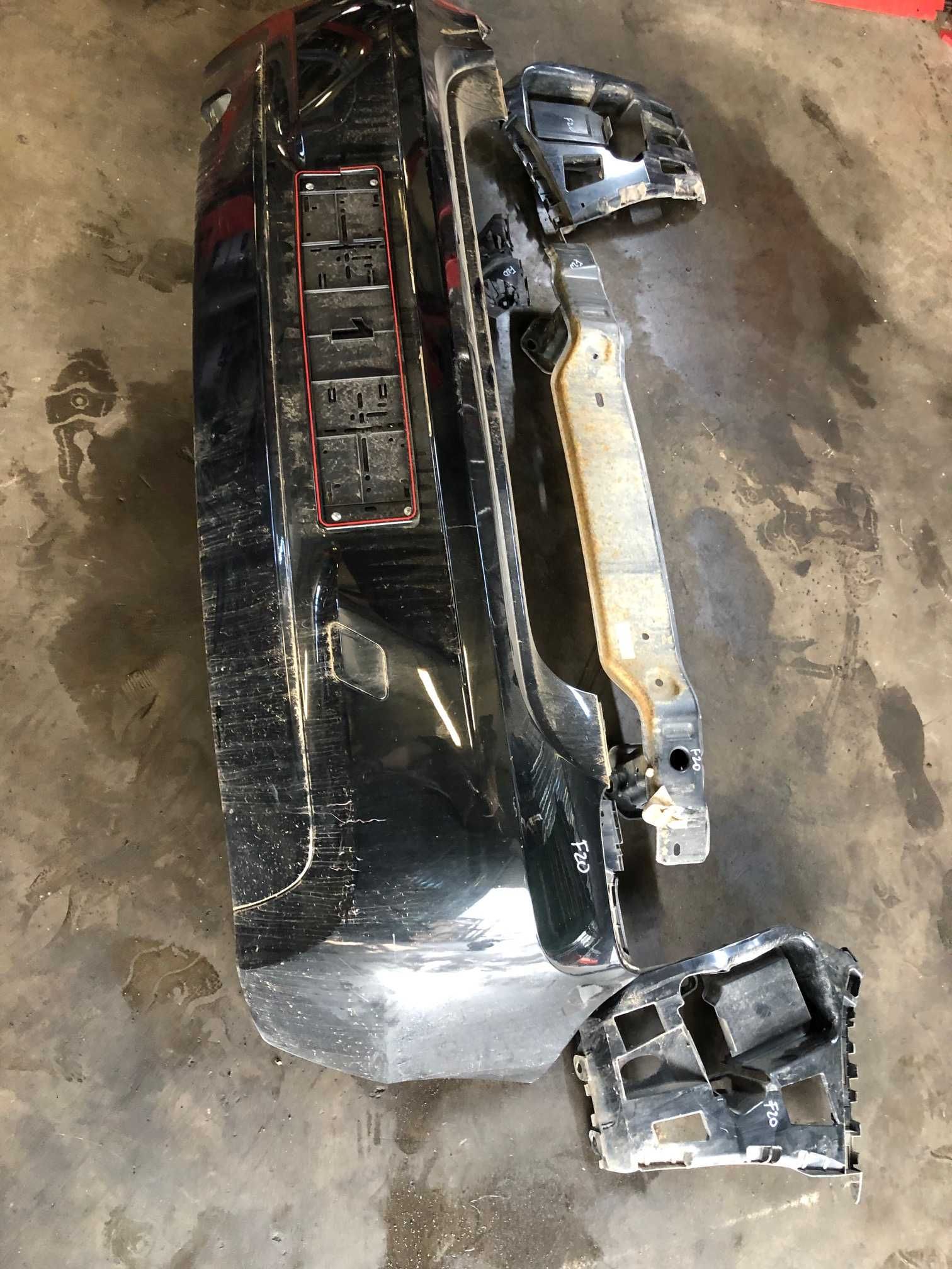 Задна броня/ греда/ прагове БМВ Ф20 (bronq bmw f20)