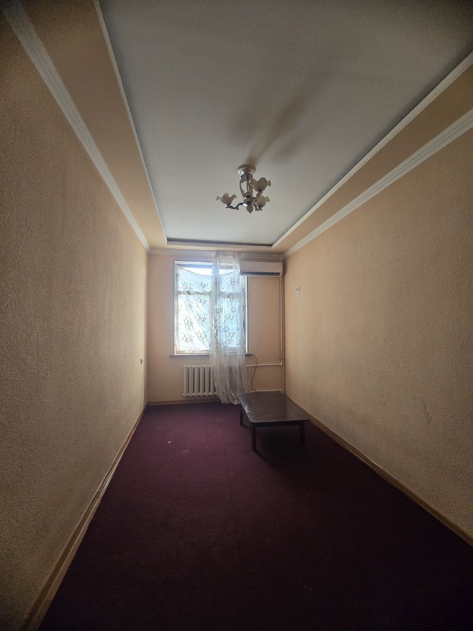 Ижарага 2 хоналик квартира берилади.Ор:Шарк1 бозорча