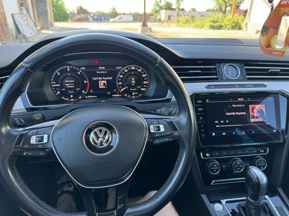 VW PASSAT  190 CP 2018