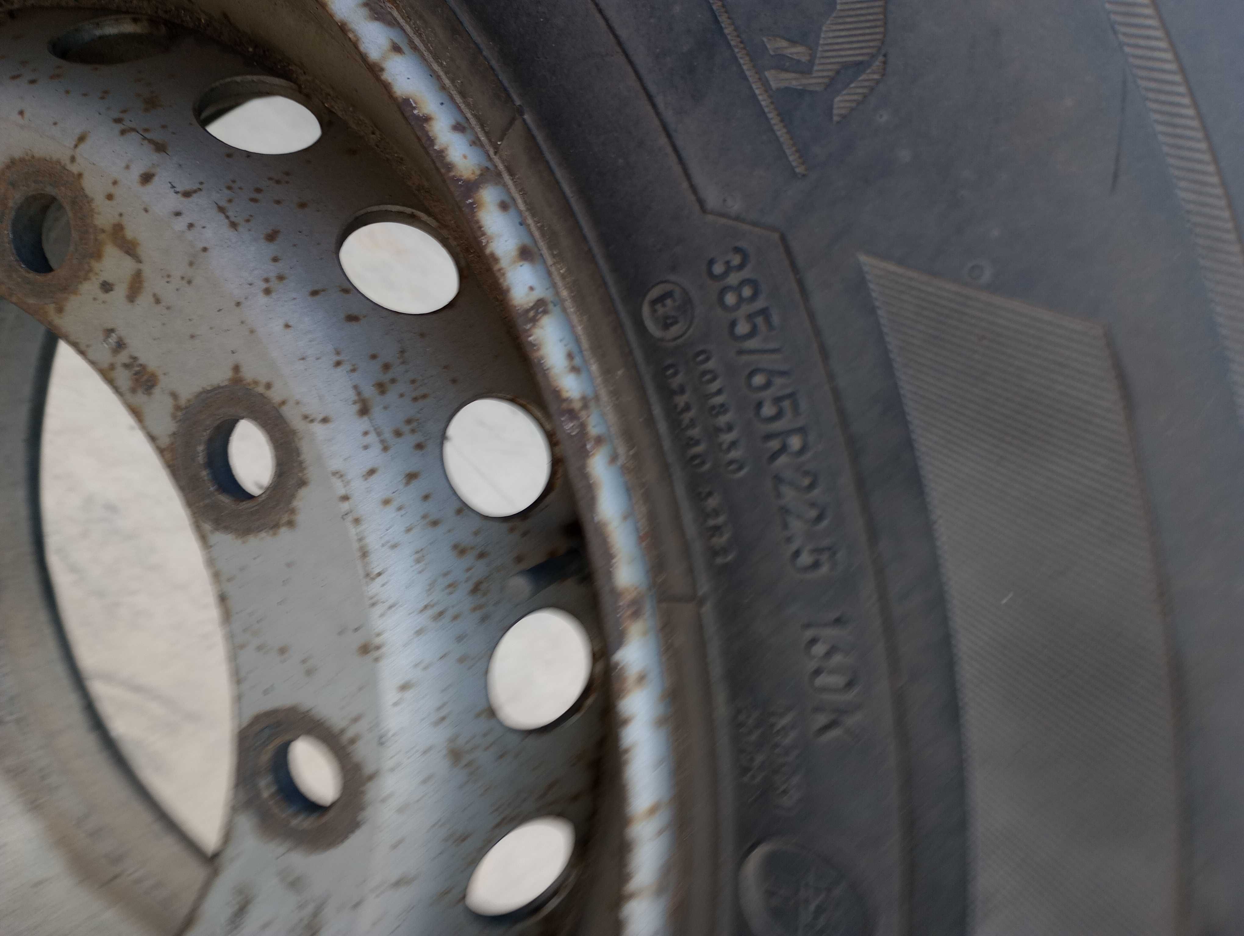джанта 22.5 с гума 385/65 R 22.5 CONTINENTAL