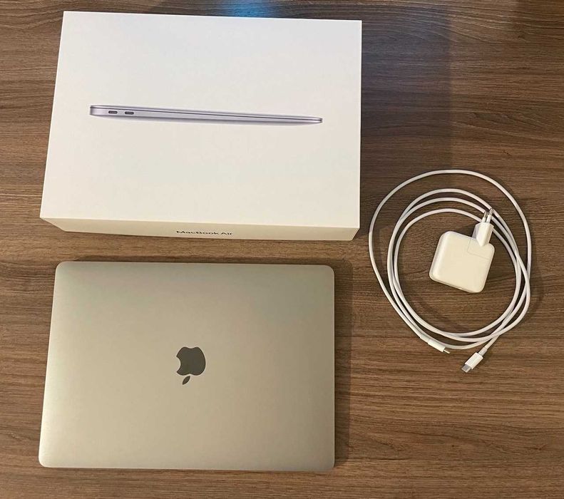MacBook Air M1 16GB 256GB