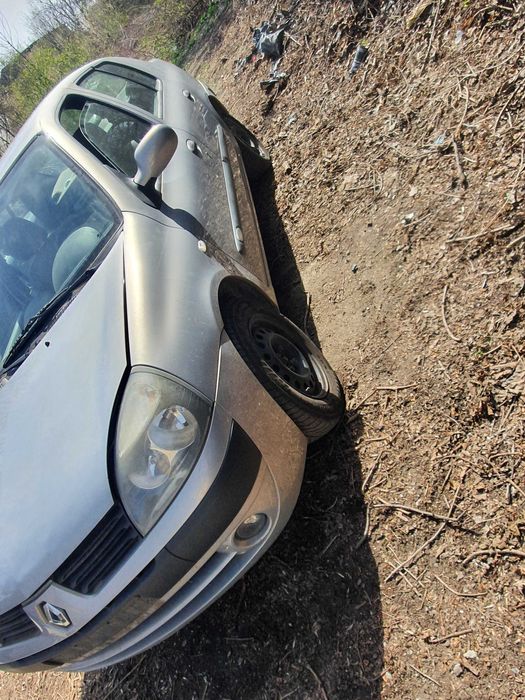 Fata completa / Piese dezmembrari Renault Clio 2 Symbol 1..5 diesel