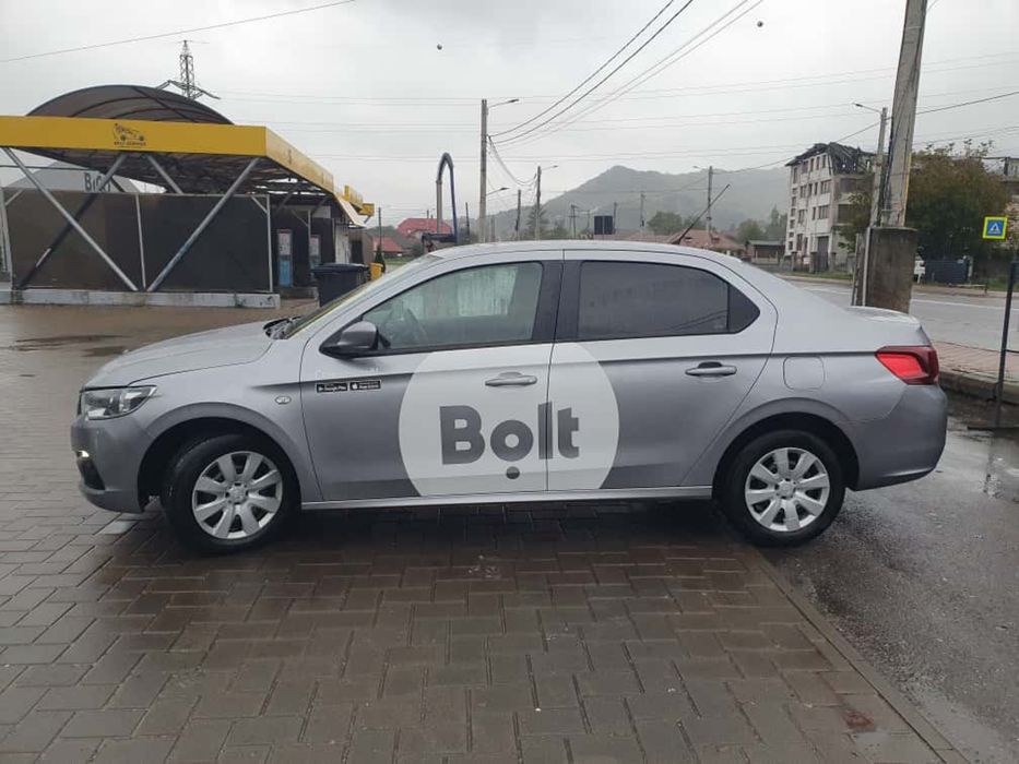 Peugeot 301 - 1.5 diesel // 2020 // colantat Bolt