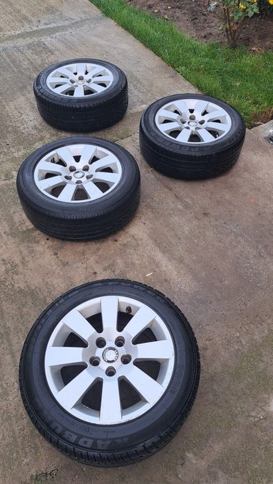 Vând jante + cauciucuri