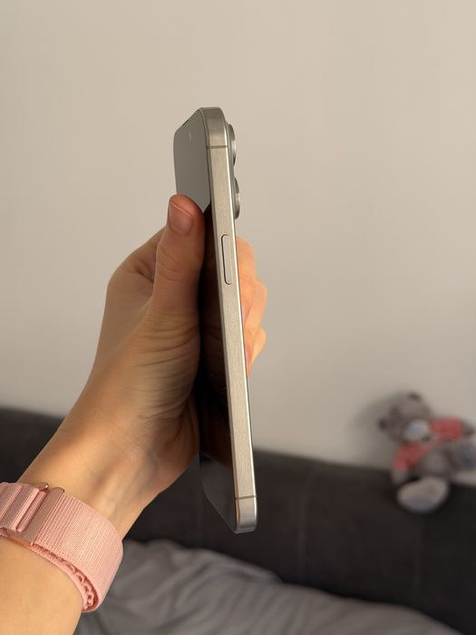 Iphone 15 pro max 256, 2 Sim карты,  заряд 88%