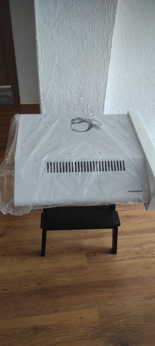 Абсорбатор Heinner CH-400