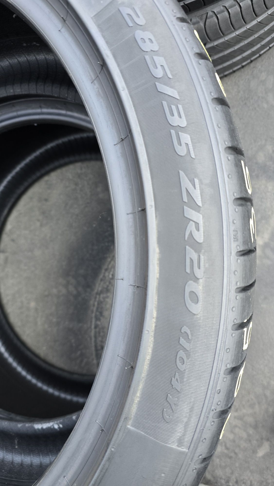 2 anvelope vară Pirelli 285/35/20