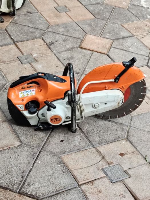 STHIL MS 420 ptr.taiat ciment , asfalt etc