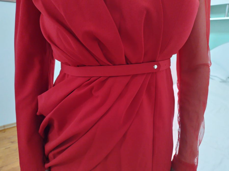 Rochie de seară roșie, de nașă/soacră