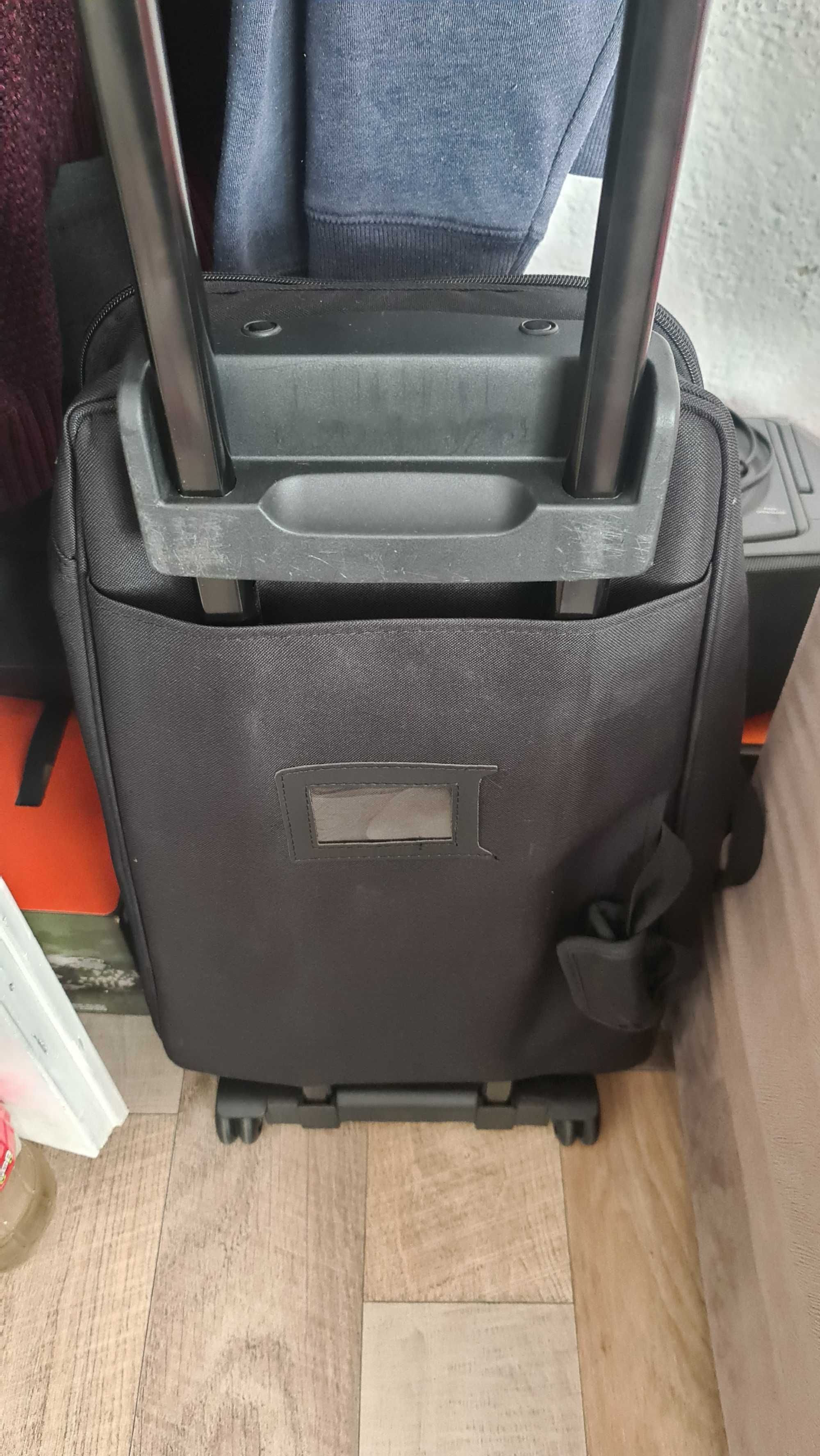 Продуктът с колела с марка Mapex.