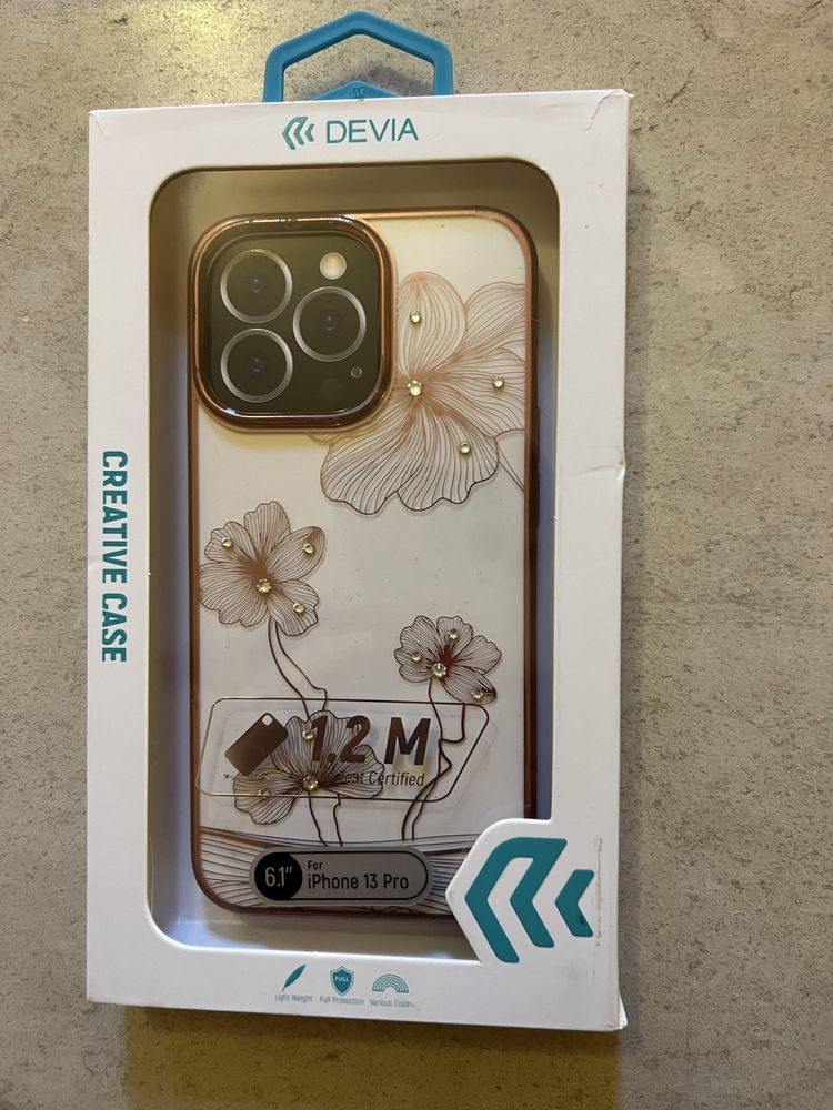Калъфи за iPhone 13 Pro