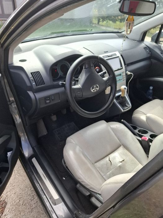 Toyota corolla verso motor 2200