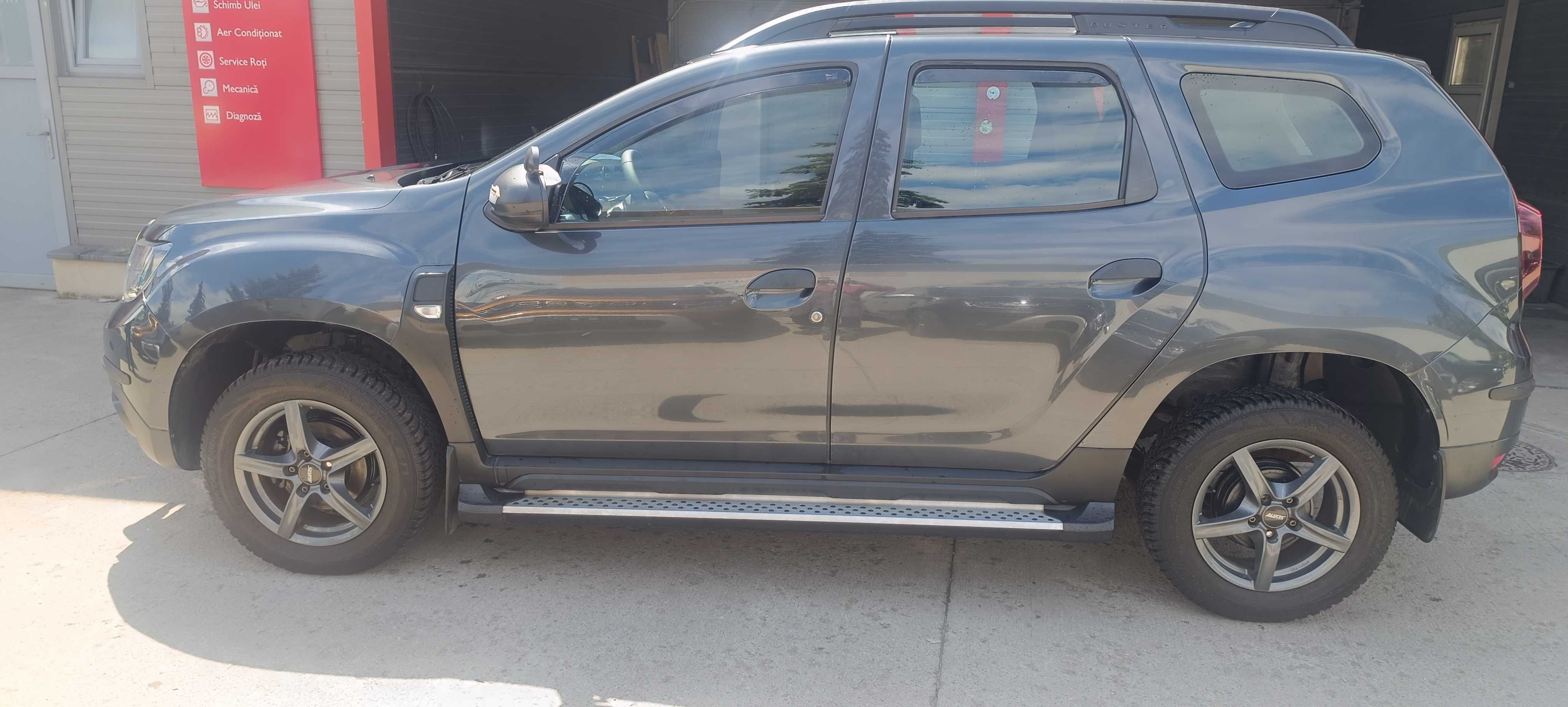 Dacia Duster 4X2 , 1.6 benzina, km putini, euro 6